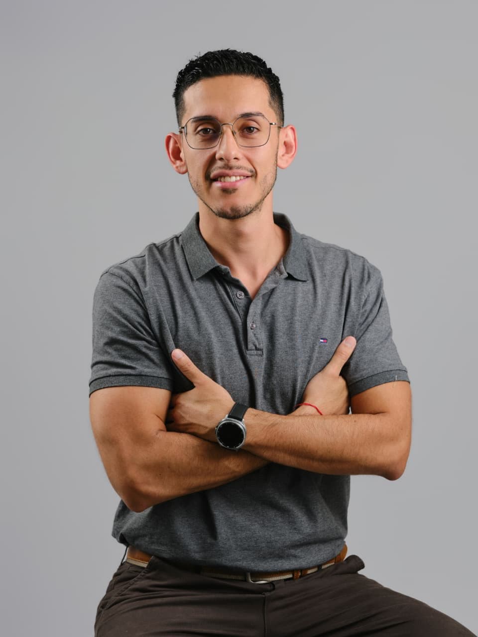 Dr. Roy Jiménez sonriendo